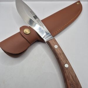 NEW!!! Stainless Steel Knife with Brown Leather Sheath